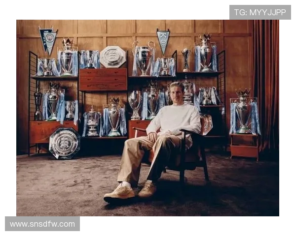 与德布劳内搭档如火箭升空文图拉直言意甲卫冕悬念丛生